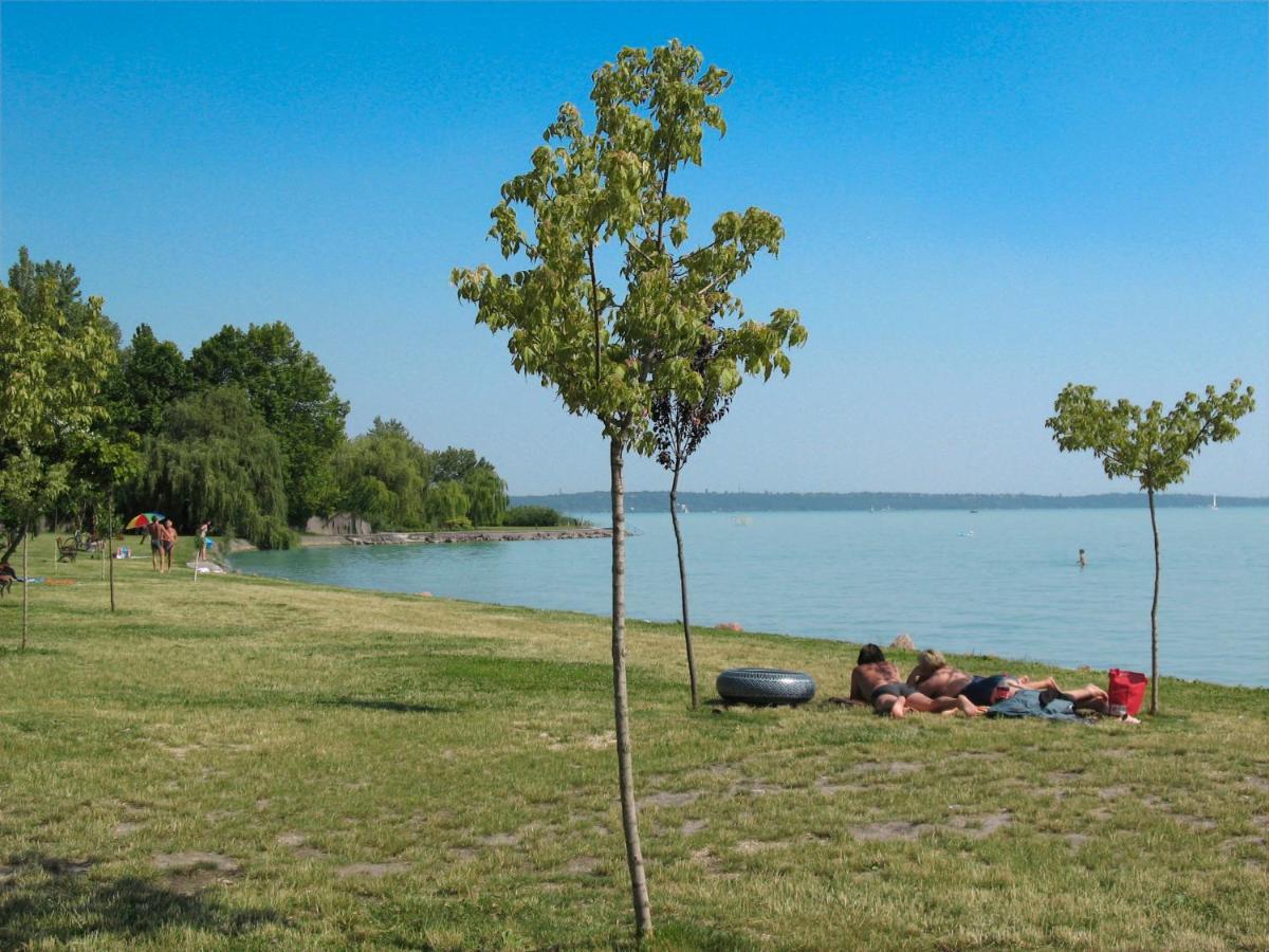 Holiday Home Violetta Grande By Interhome Balatonkenese Exterior photo